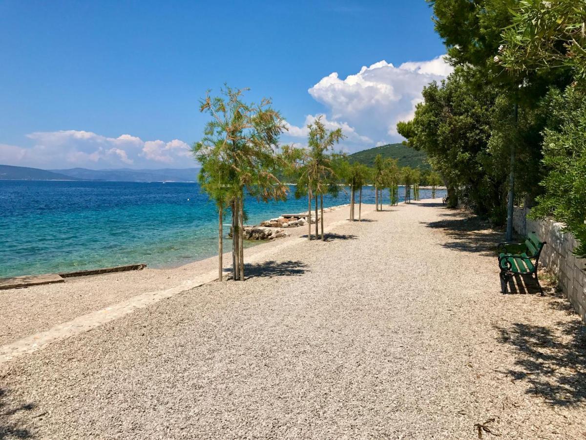 Villa Lemony Maslinica Εξωτερικό φωτογραφία