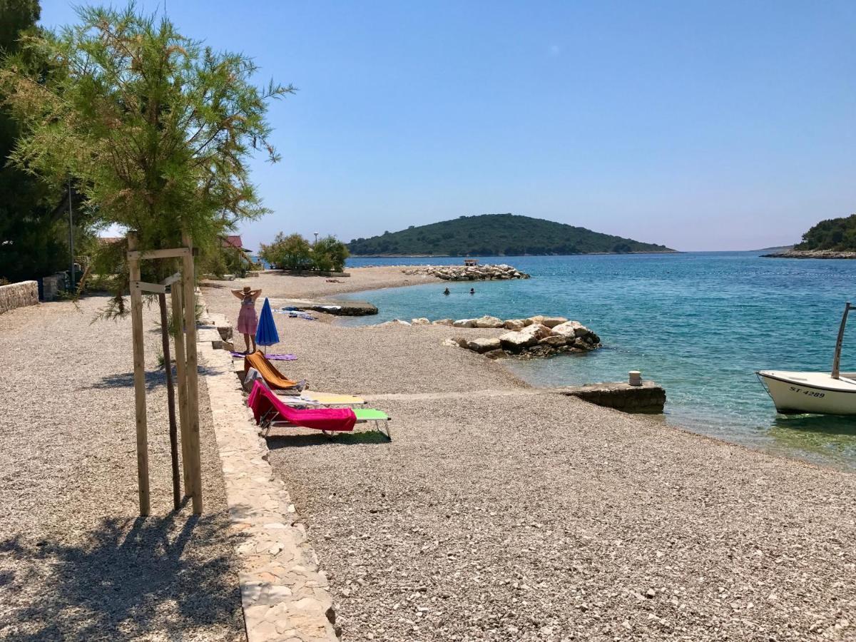 Villa Lemony Maslinica Εξωτερικό φωτογραφία